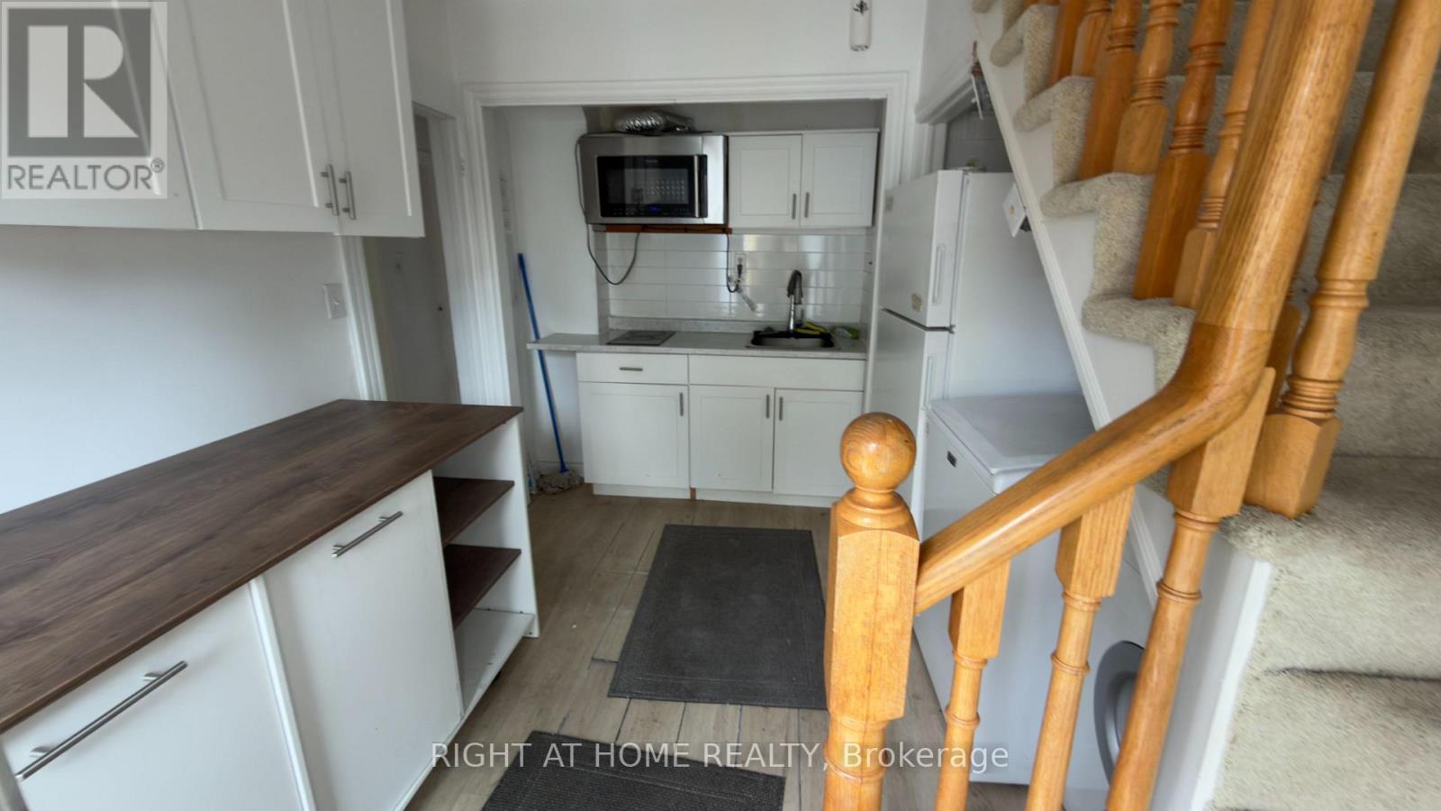 21 Mitre Place, Toronto, Ontario  M9R 3C5 - Photo 24 - W13011668