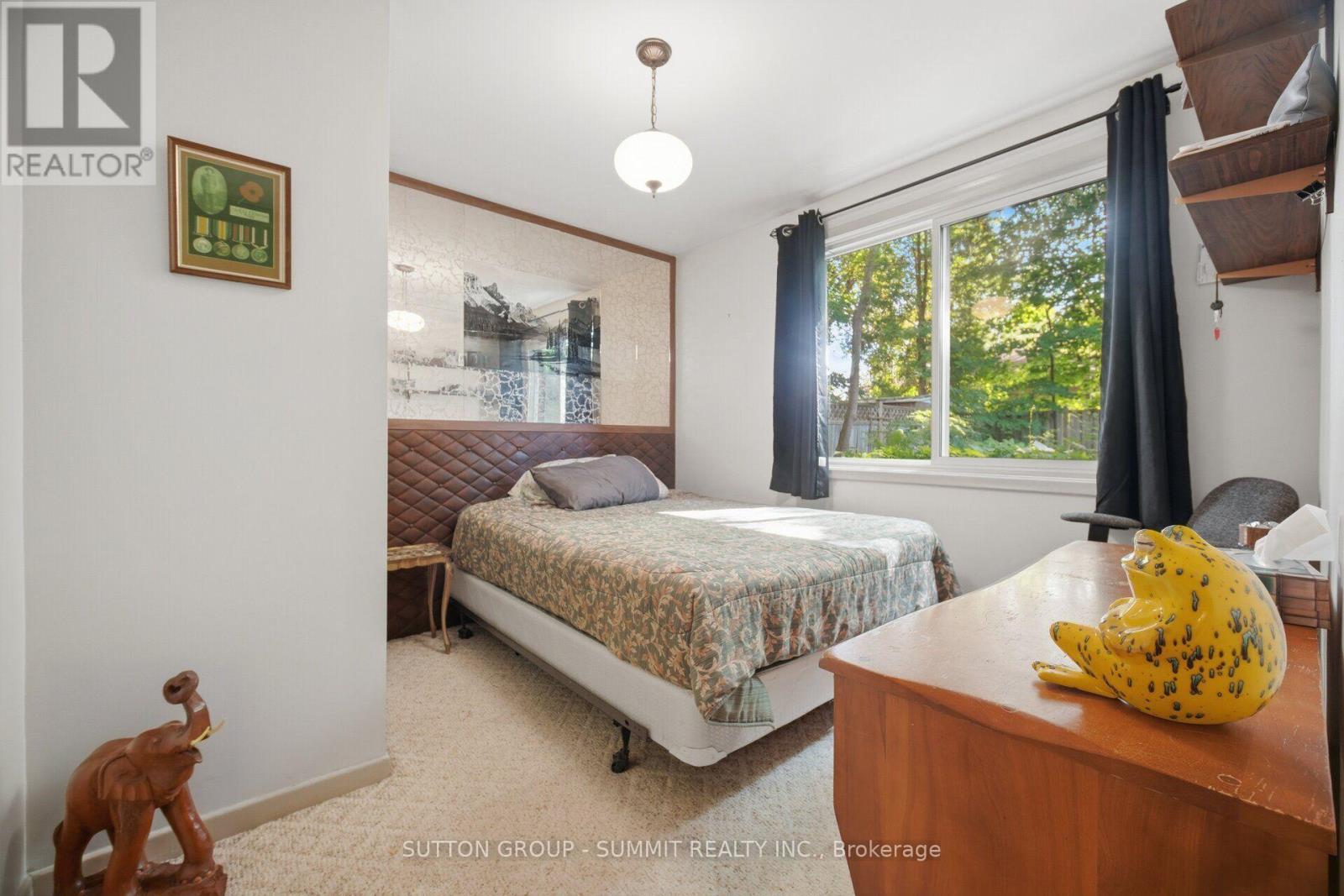 3359 Enniskillen Circle, Mississauga, Ontario  L5C 2M9 - Photo 33 - W13549648