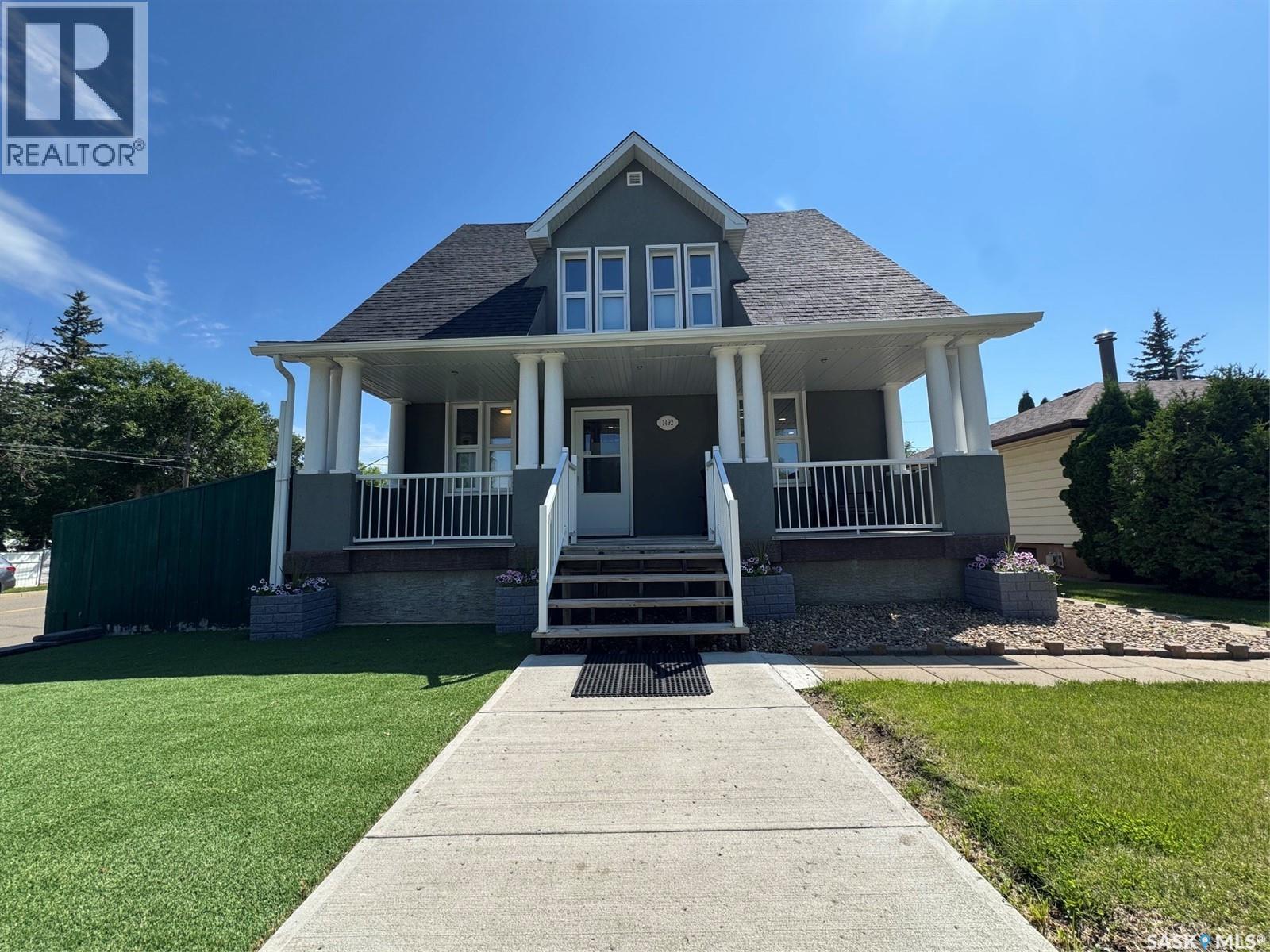 1492 98th Street, North Battleford, Saskatchewan  S9A 0M4 - Photo 1 - SK042248