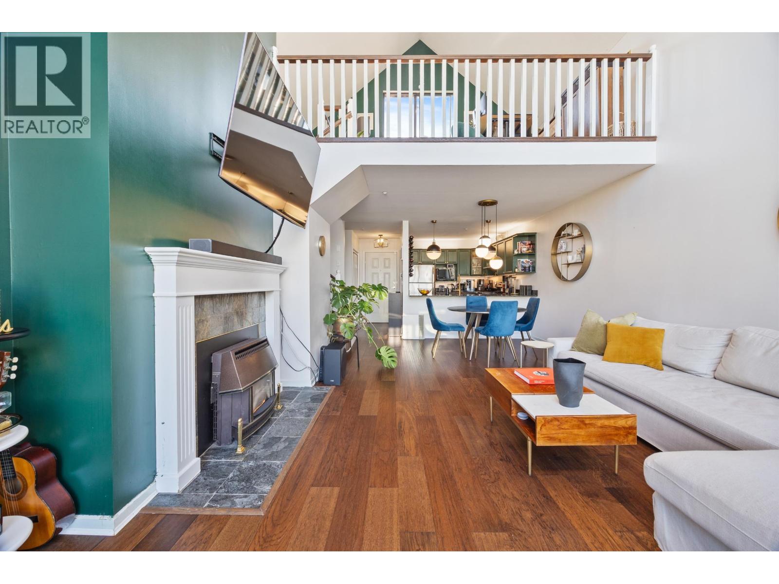 406 48 RICHMOND STREET, New Westminster, British Columbia