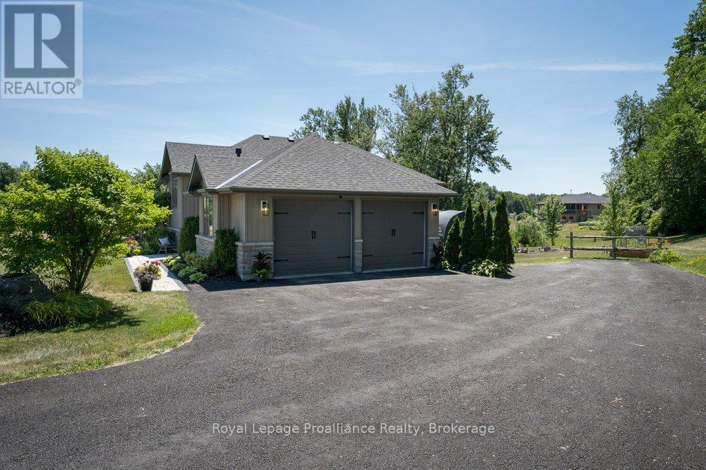 47 Windwhisper Drive, Belleville, Ontario  K0K 2V0 - Photo 45 - X13542386