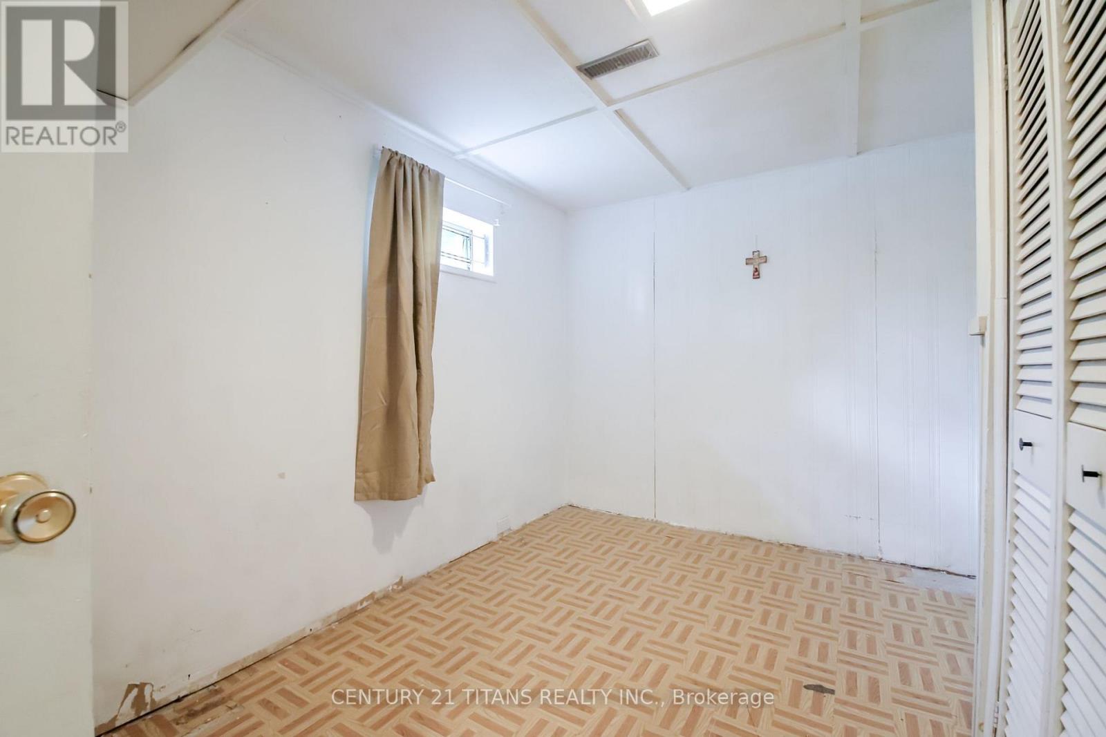 16 Proud Grove, Toronto, Ontario  M1B 1S2 - Photo 43 - E13551606