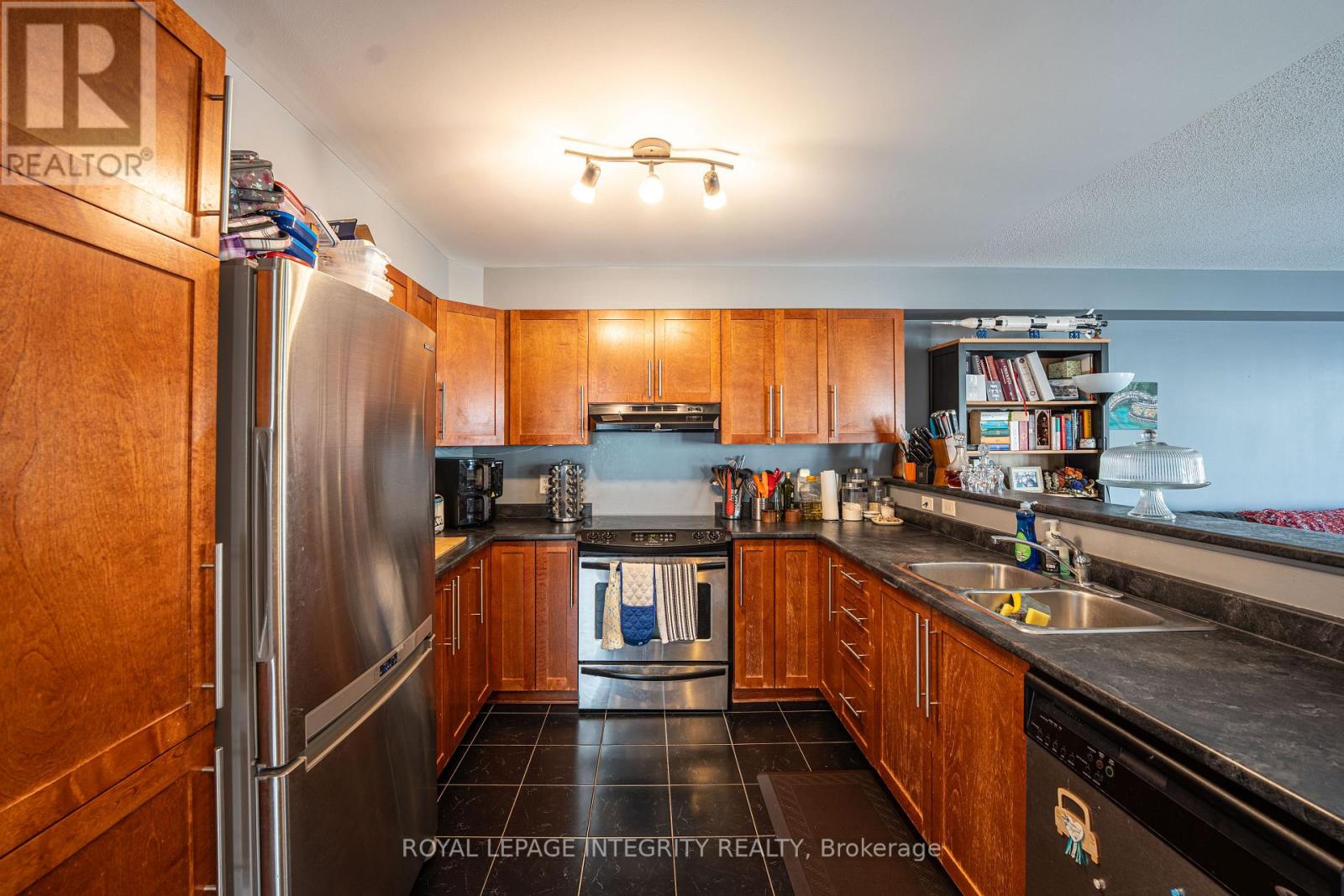 162 Fordham Private, Ottawa, Ontario K2C 4G5 - Photo 4 - X13551628