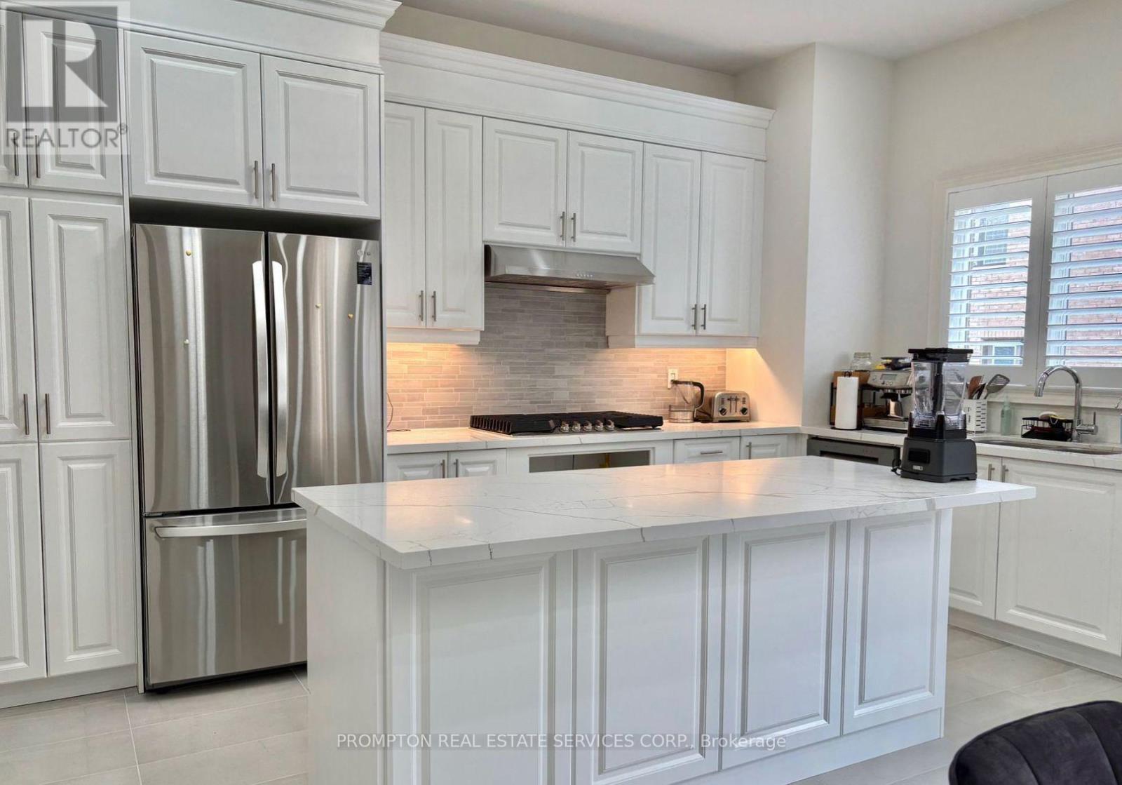 27 CURRENT DRIVE, Richmond Hill, Ontario