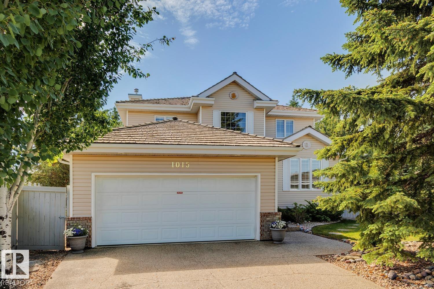 1015 CARTER CREST RD NW, Edmonton, Alberta