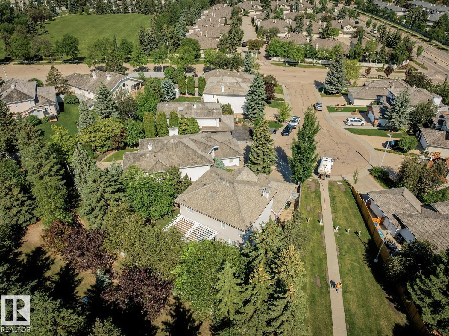 1015 Carter Crest Rd NW, Edmonton, Alberta  T6R 2K1 - Photo 54 - E4498297