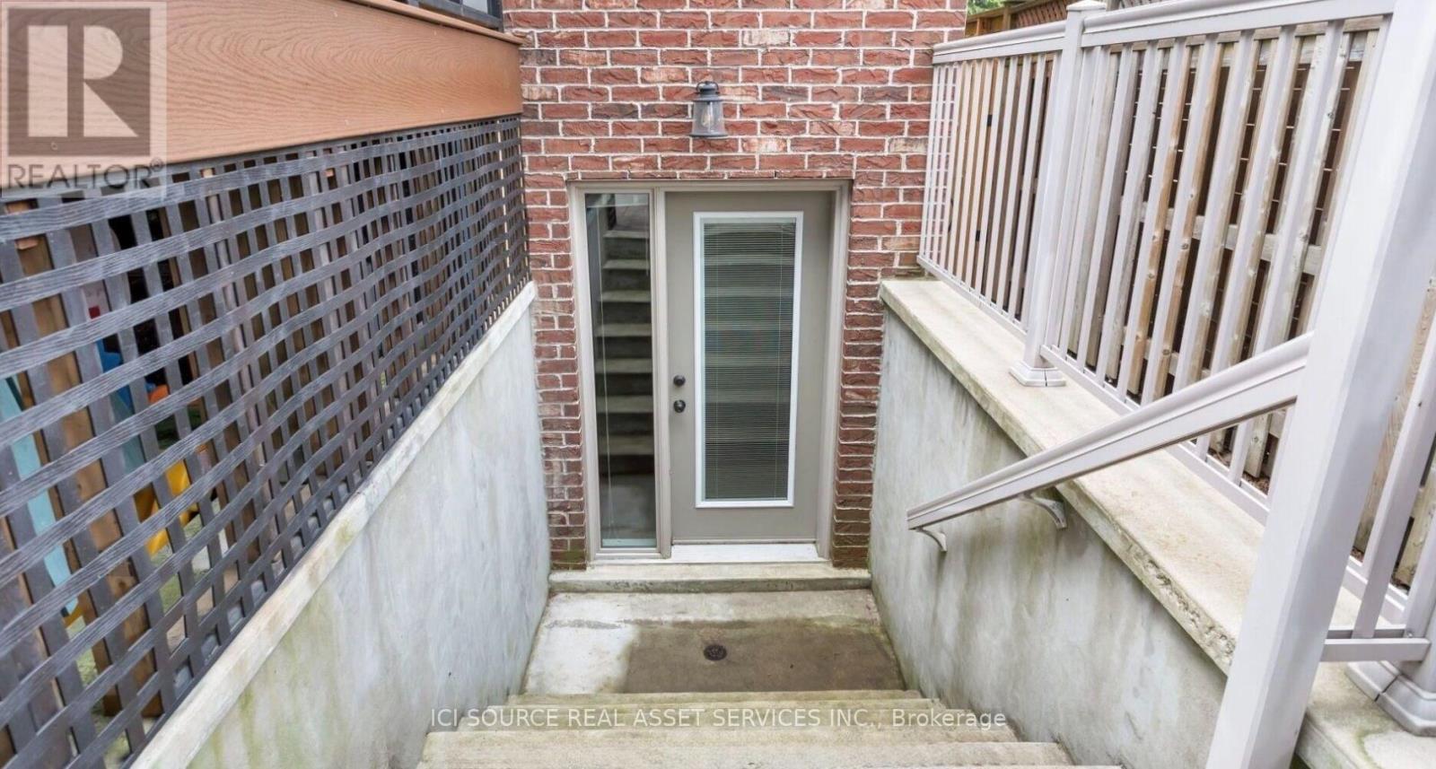 217b Aldercrest Road, Toronto, Ontario  M8W 4J5 - Photo 15 - W13551534
