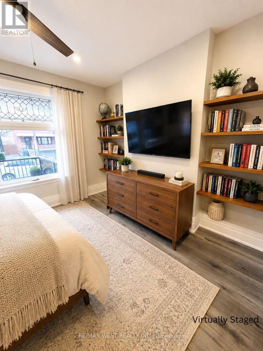 Main - 64 Russett Avenue, Toronto, Ontario  M6H 3M3 - Photo 9 - W13551610