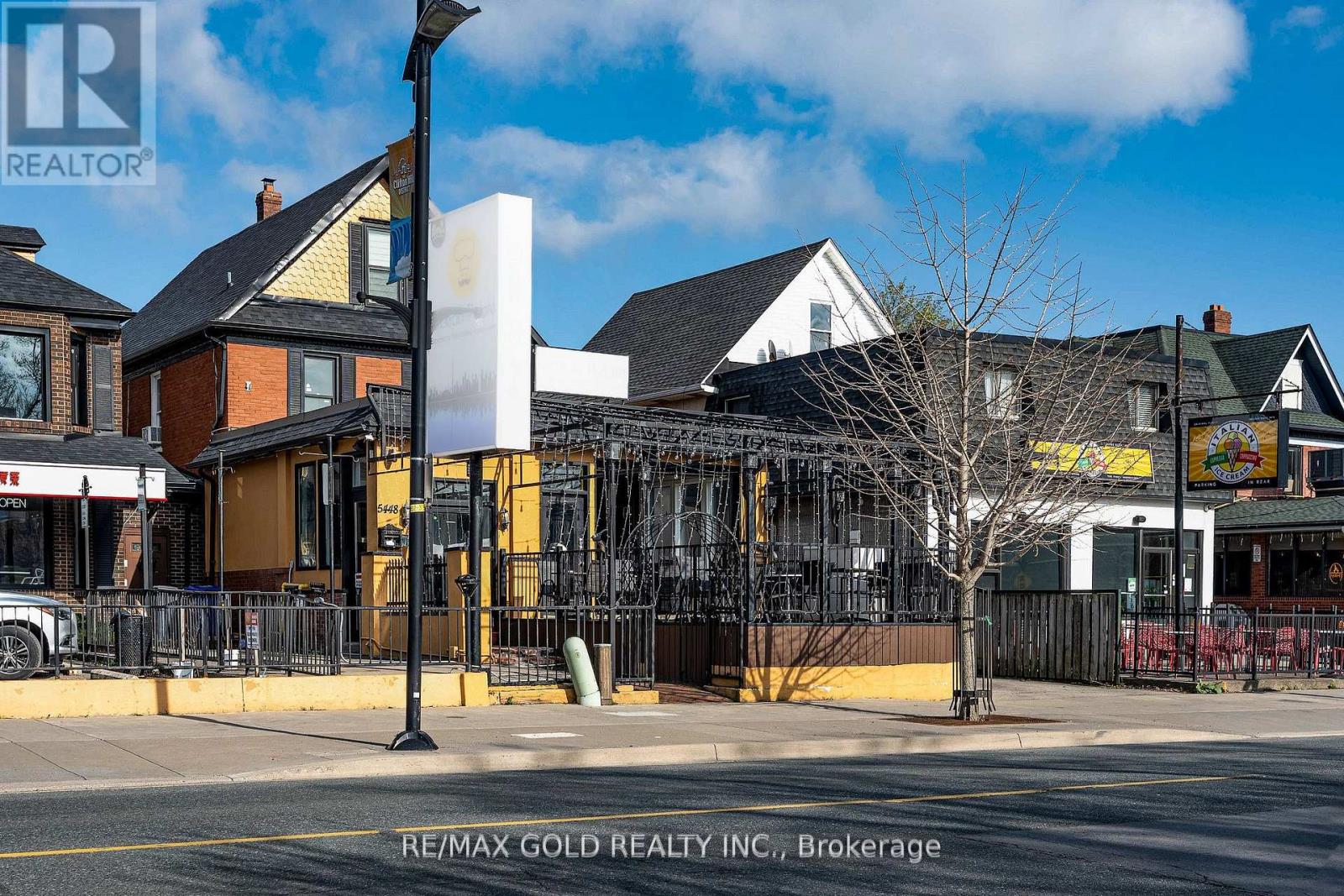 5448 VICTORIA AVENUE, Niagara Falls (Clifton Hill)