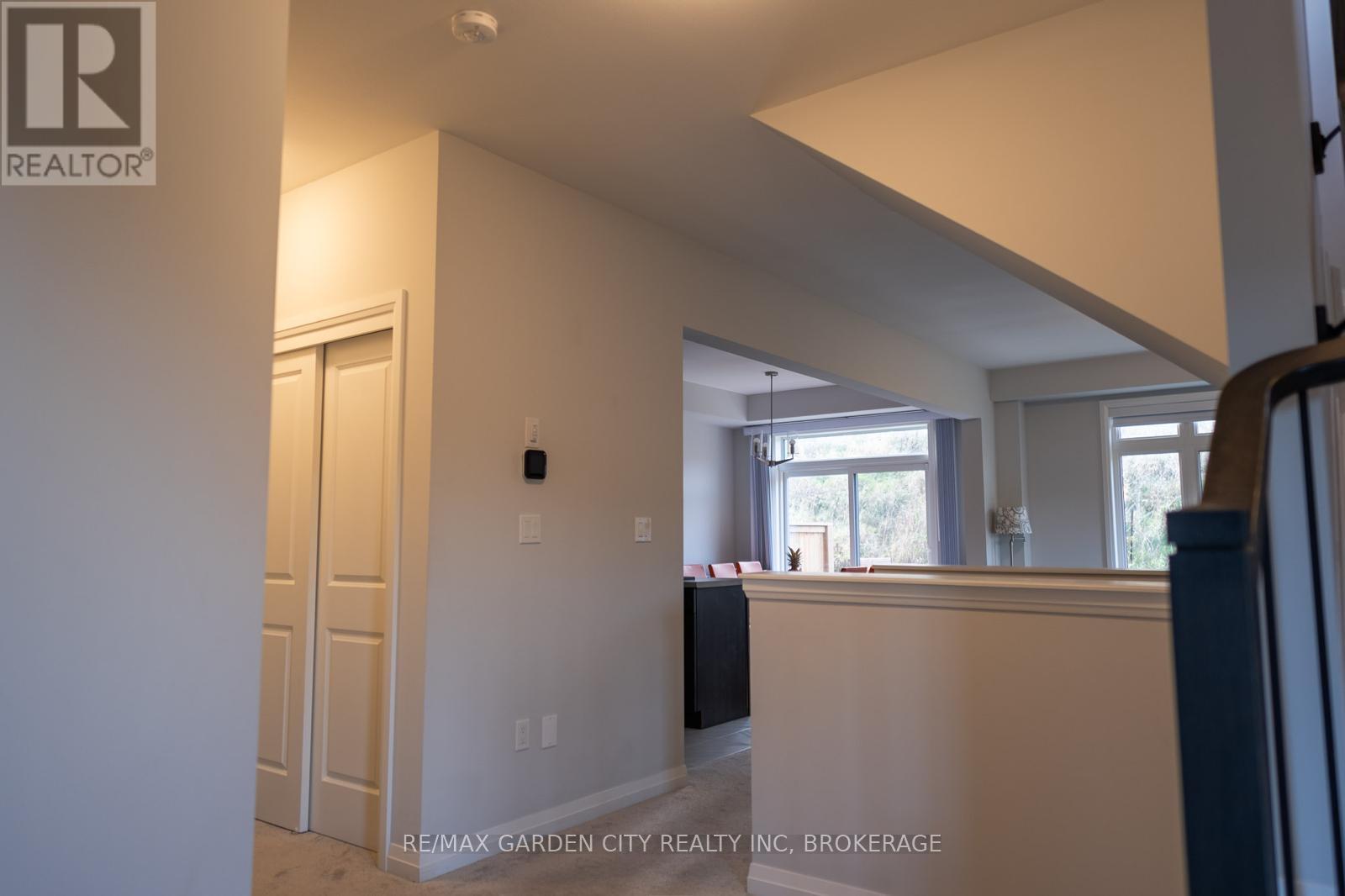 20 - 4552 Portage Road, Niagara Falls, Ontario  L2E 6A8 - Photo 3 - X13541374