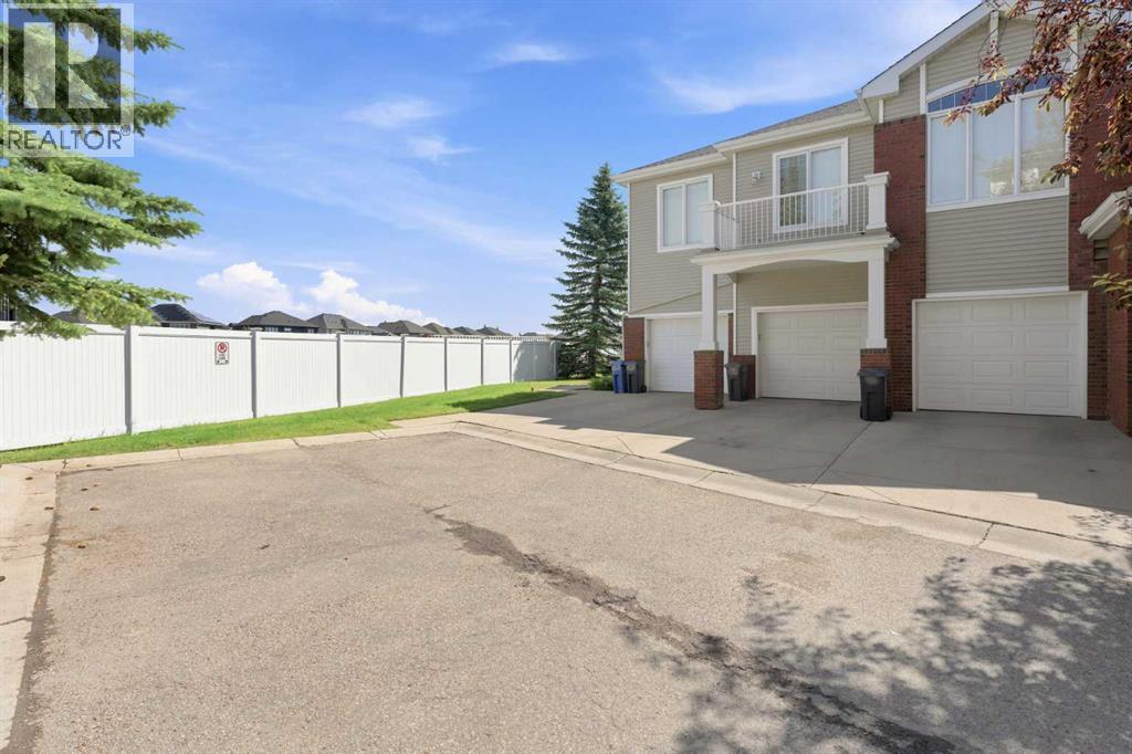 1001, 8000 Wentworth Drive SW, Calgary, Alberta  T3C 0A2 - Photo 29 - A2327692