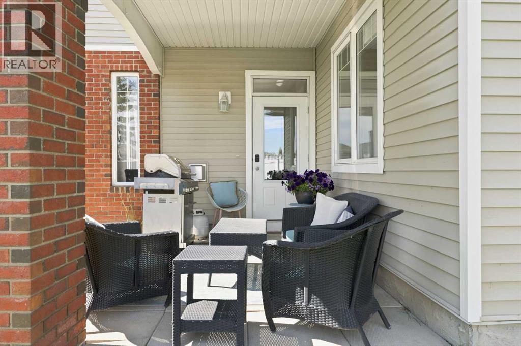 1001, 8000 Wentworth Drive SW, Calgary, Alberta  T3C 0A2 - Photo 3 - A2327692