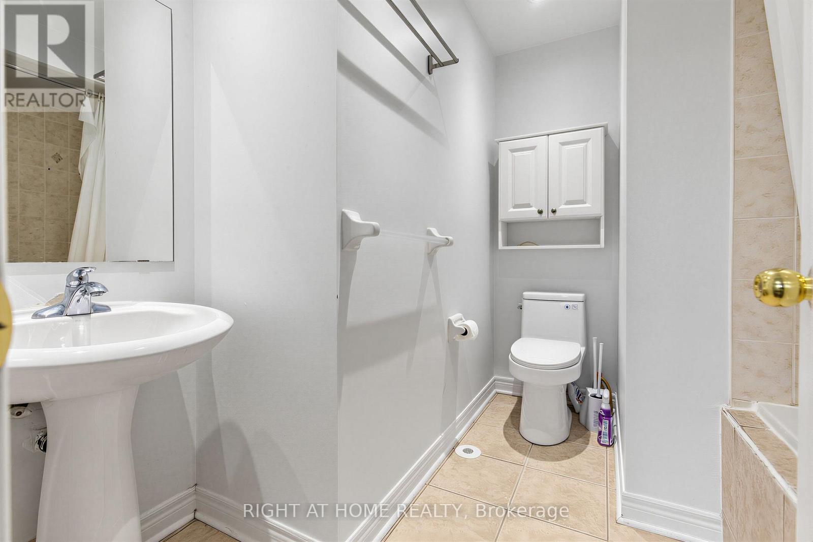 2628 Bur Oak Avenue, Markham, Ontario  L6B 1J2 - Photo 28 - N13244432