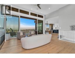 1050 Ledgeview Court, Kelowna, British Columbia  V1W 5M6 - Photo 11 - 10394388