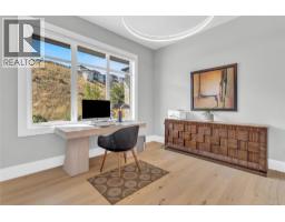 1050 Ledgeview Court, Kelowna, British Columbia  V1W 5M6 - Photo 21 - 10394388