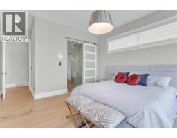 1050 Ledgeview Court, Kelowna, British Columbia  V1W 5M6 - Photo 35 - 10394388