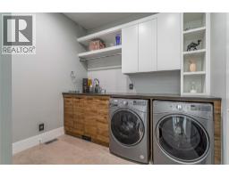 1050 Ledgeview Court, Kelowna, British Columbia  V1W 5M6 - Photo 40 - 10394388