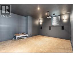 1050 Ledgeview Court, Kelowna, British Columbia  V1W 5M6 - Photo 49 - 10394388