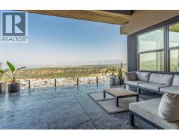 1050 Ledgeview Court, Kelowna, British Columbia  V1W 5M6 - Photo 8 - 10394388