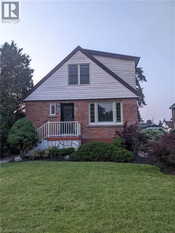 257 DUNDONALD Avenue, Hamilton, Ontario