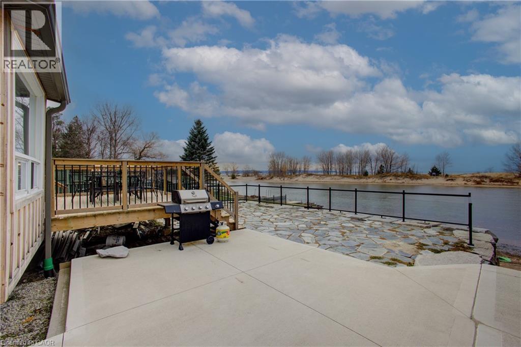 2 Browns Lane, Wasaga Beach, Ontario  L9Z 2L7 - Photo 7 - 40846397