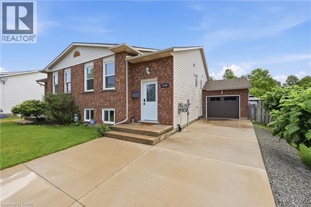 5709 DEERBROOK Street, Niagara Falls, Ontario