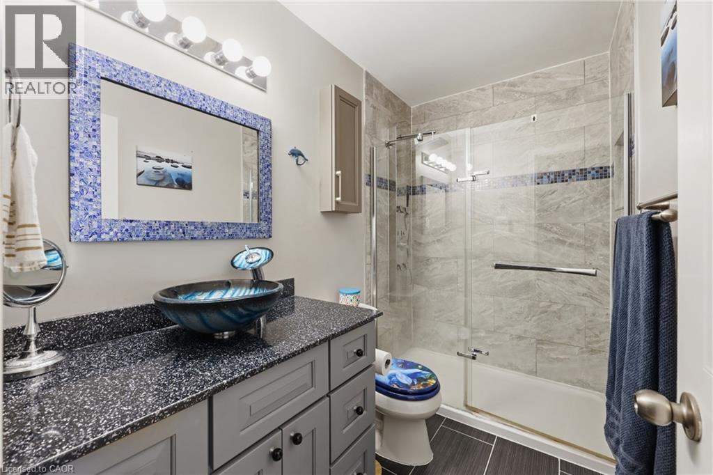 5709 Deerbrook Street, Niagara Falls, Ontario  L2G 7V6 - Photo 14 - 40845352