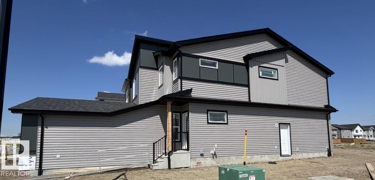 2482 Egret Lo NW, Edmonton, Alberta  T6M 3R4 - Photo 1 - E4498305