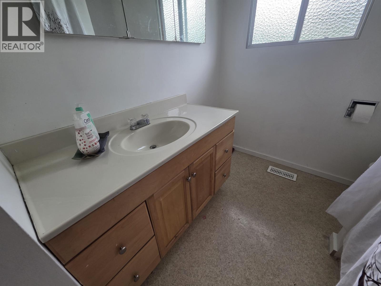 4831 Olson Avenue, Terrace, British Columbia  V8G 2A5 - Photo 13 - R3145197
