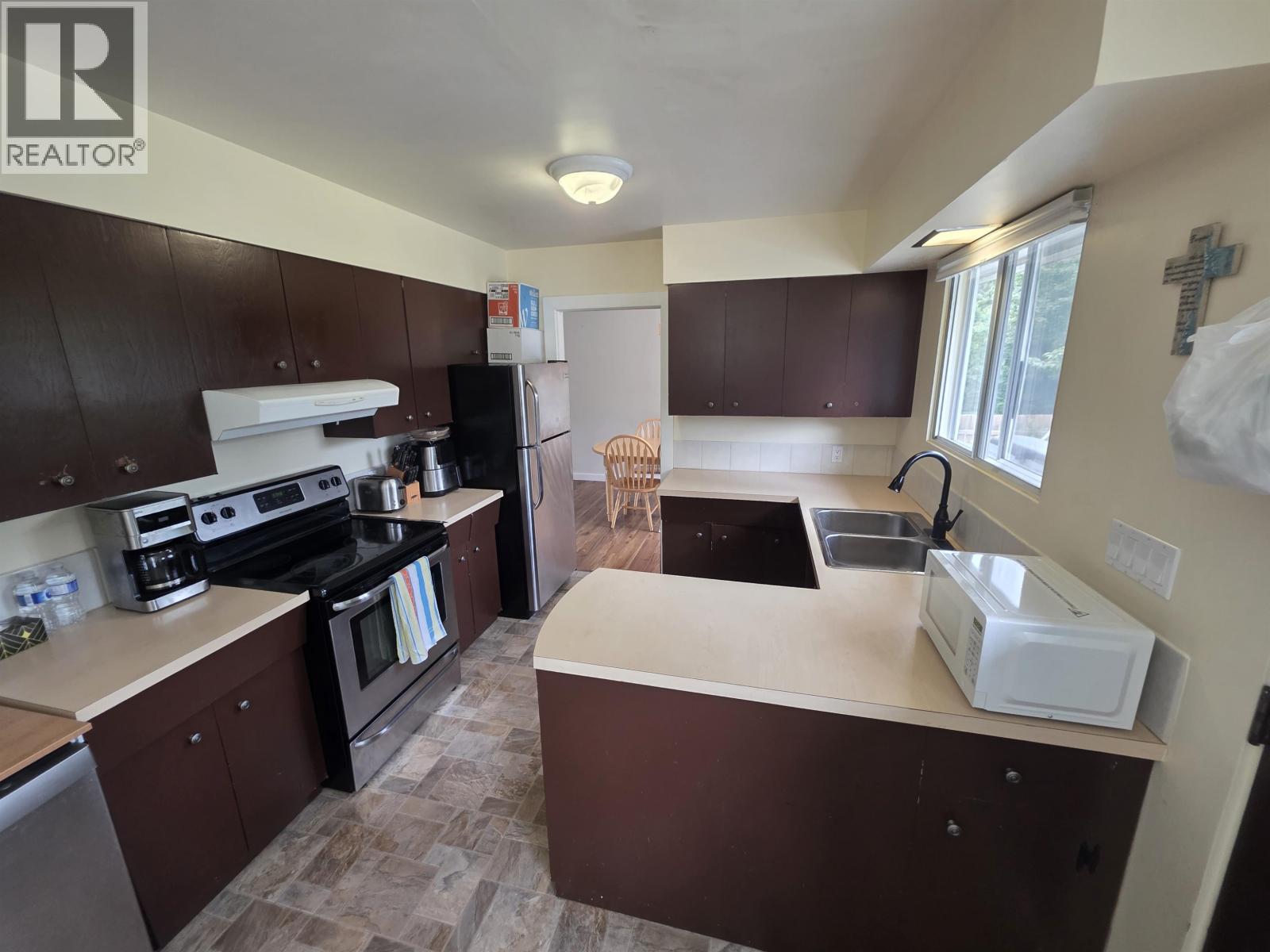 4831 Olson Avenue, Terrace, British Columbia  V8G 2A5 - Photo 3 - R3145197