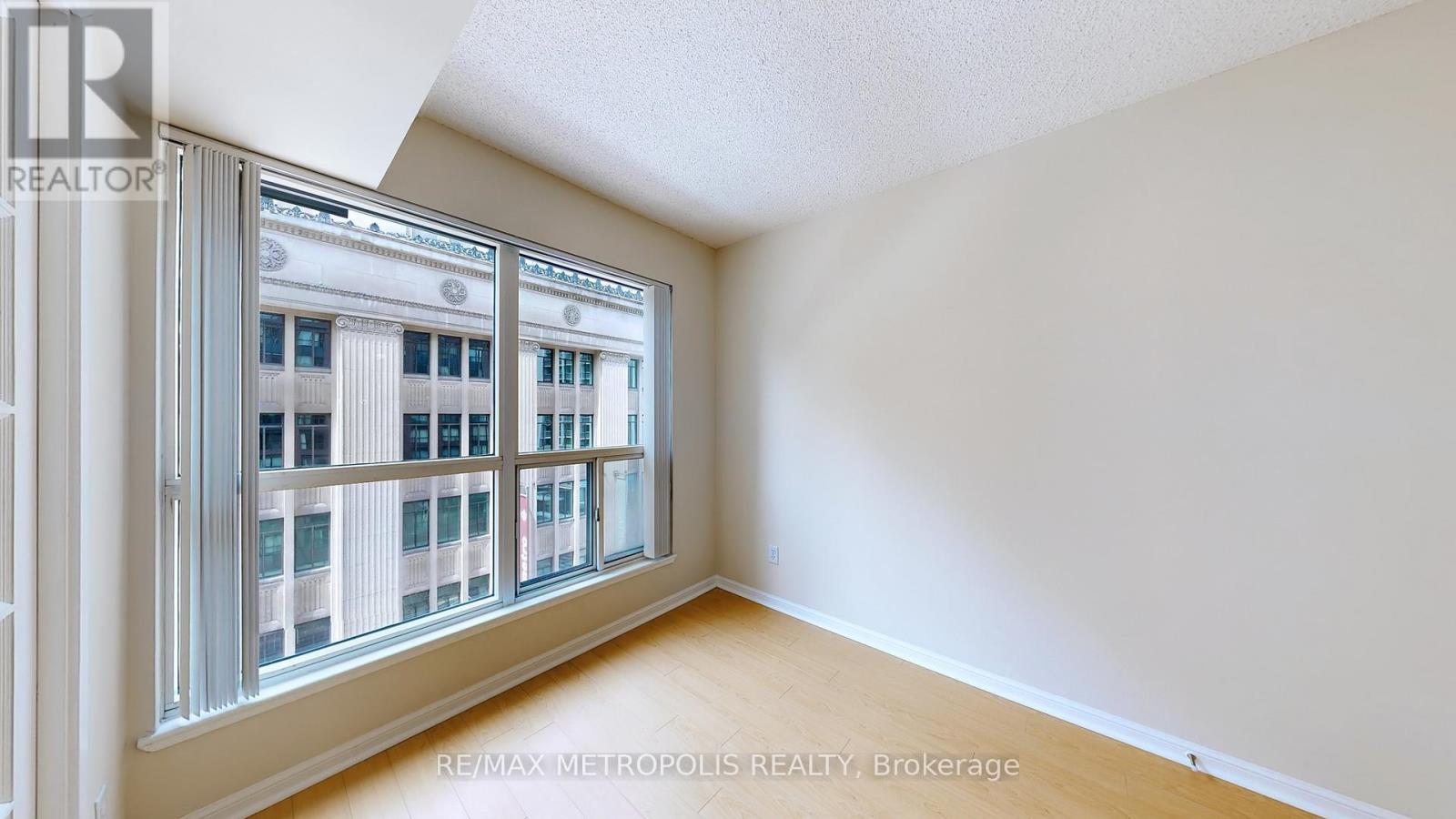 810 - 7 Carlton Street, Toronto, Ontario  M5B 2M3 - Photo 4 - C13551690