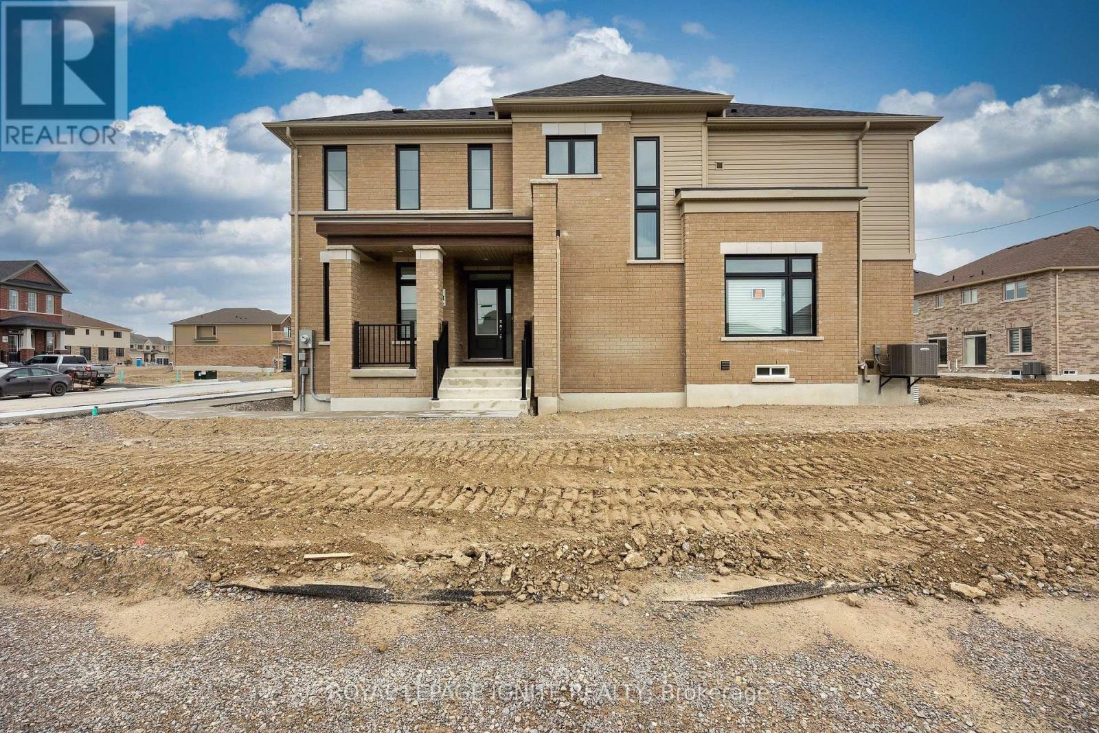 3 Rackham Lane, Clarington, Ontario  L1E 0M3 - Photo 3 - E13551668