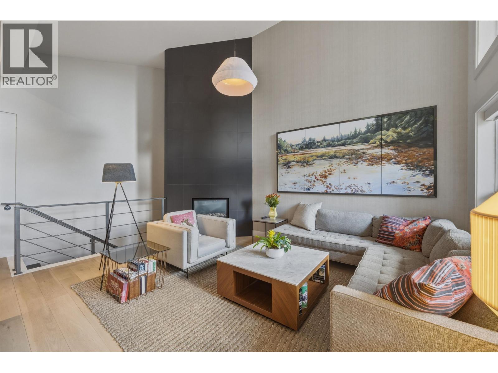 2223 Aspen Drive, Whistler, British Columbia V8E 0A6 - Photo 3 - R3145165