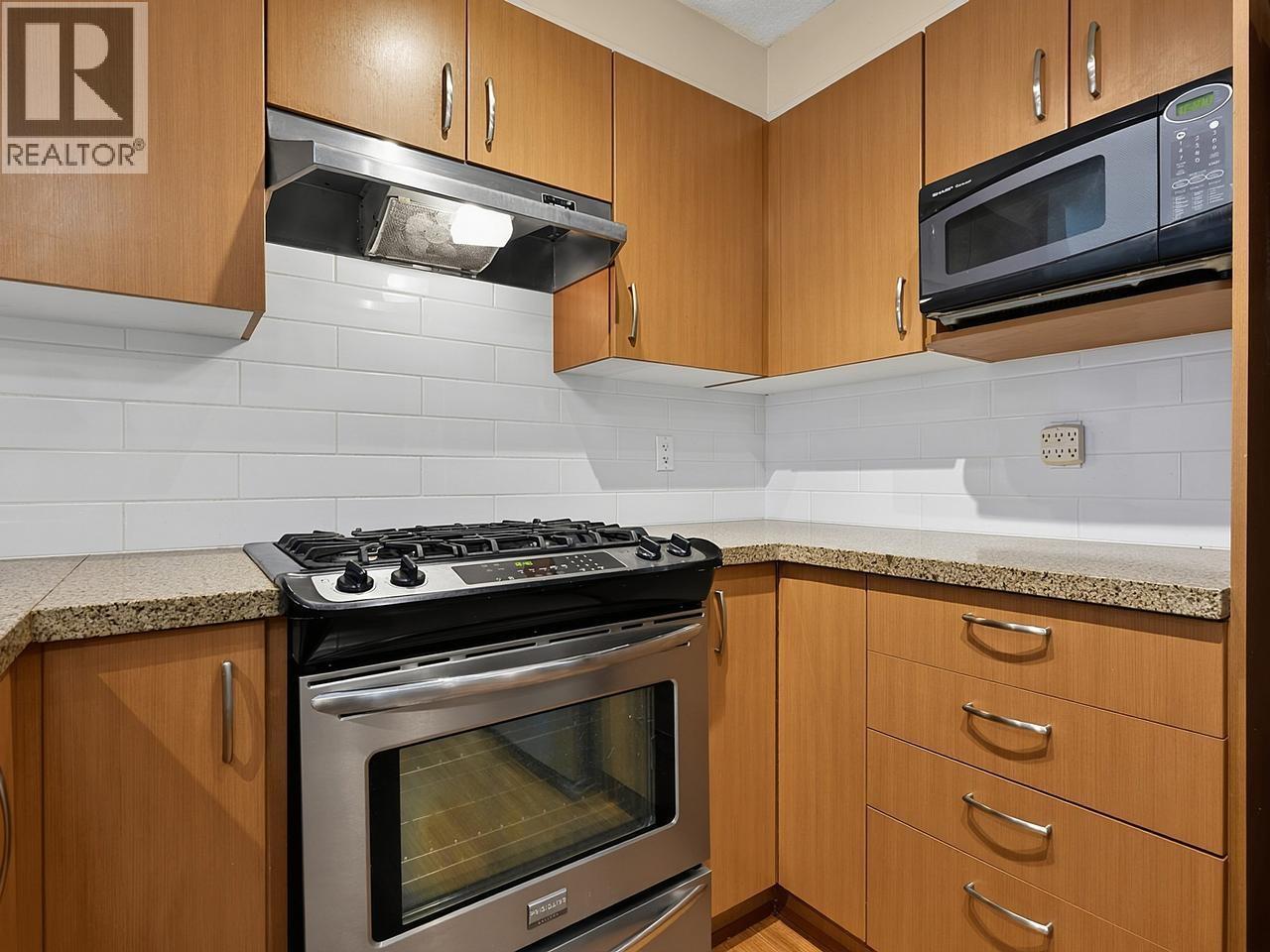 206 3105 Lincoln Avenue, Coquitlam, British Columbia V3B 0E1 - Photo 13 - R3145181