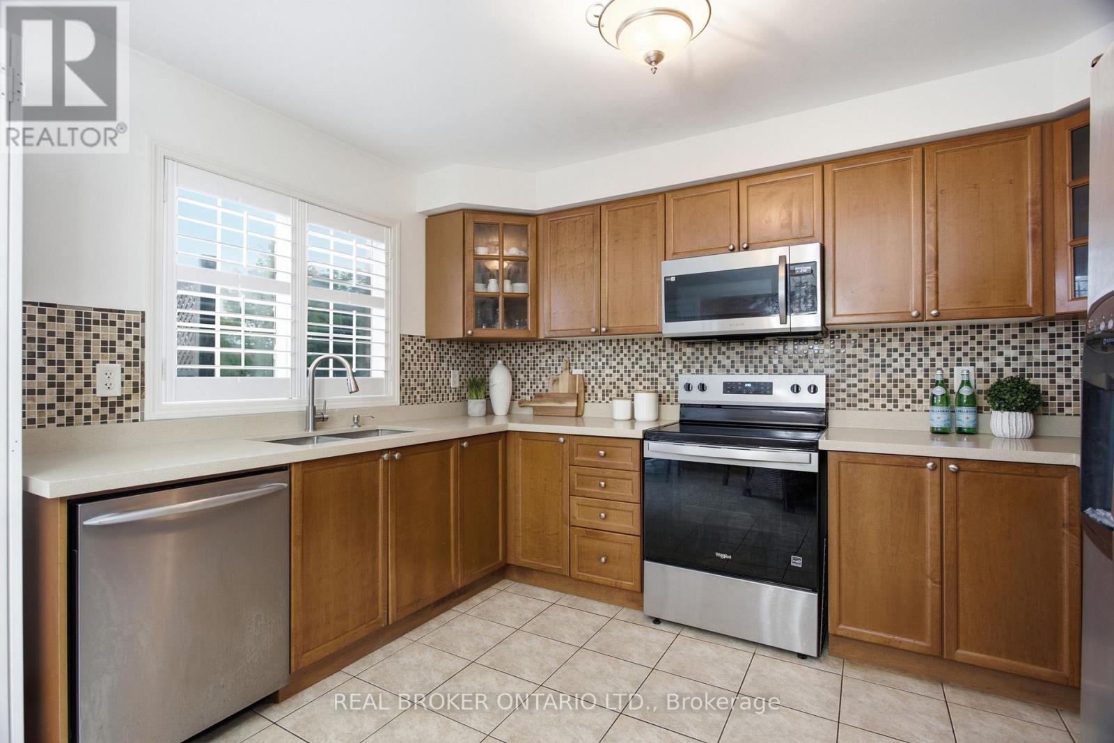 35 Bonavista Drive, Brampton, Ontario  L6X 0N2 - Photo 19 - W13551700