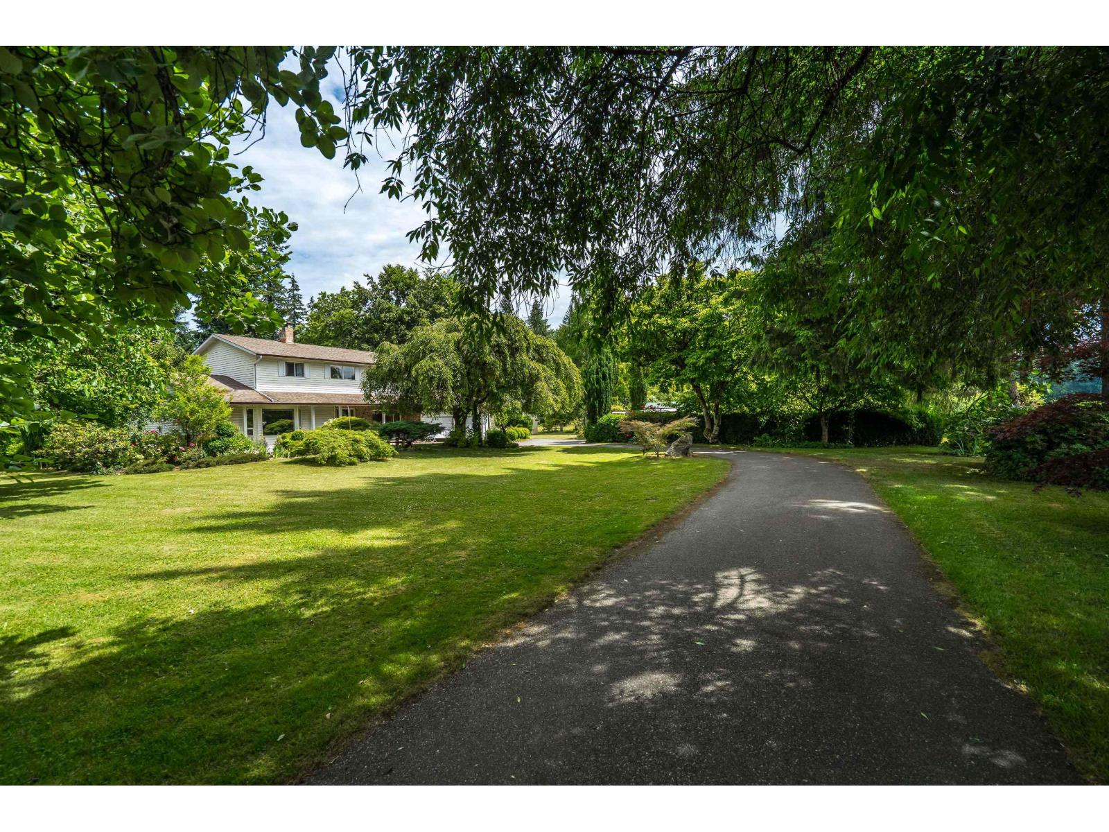7538 240 STREET, Langley