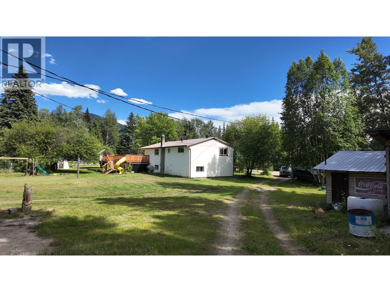 3190 Morrison Road, Valemount, British Columbia  V0E 2Z0 - Photo 4 - R3143981