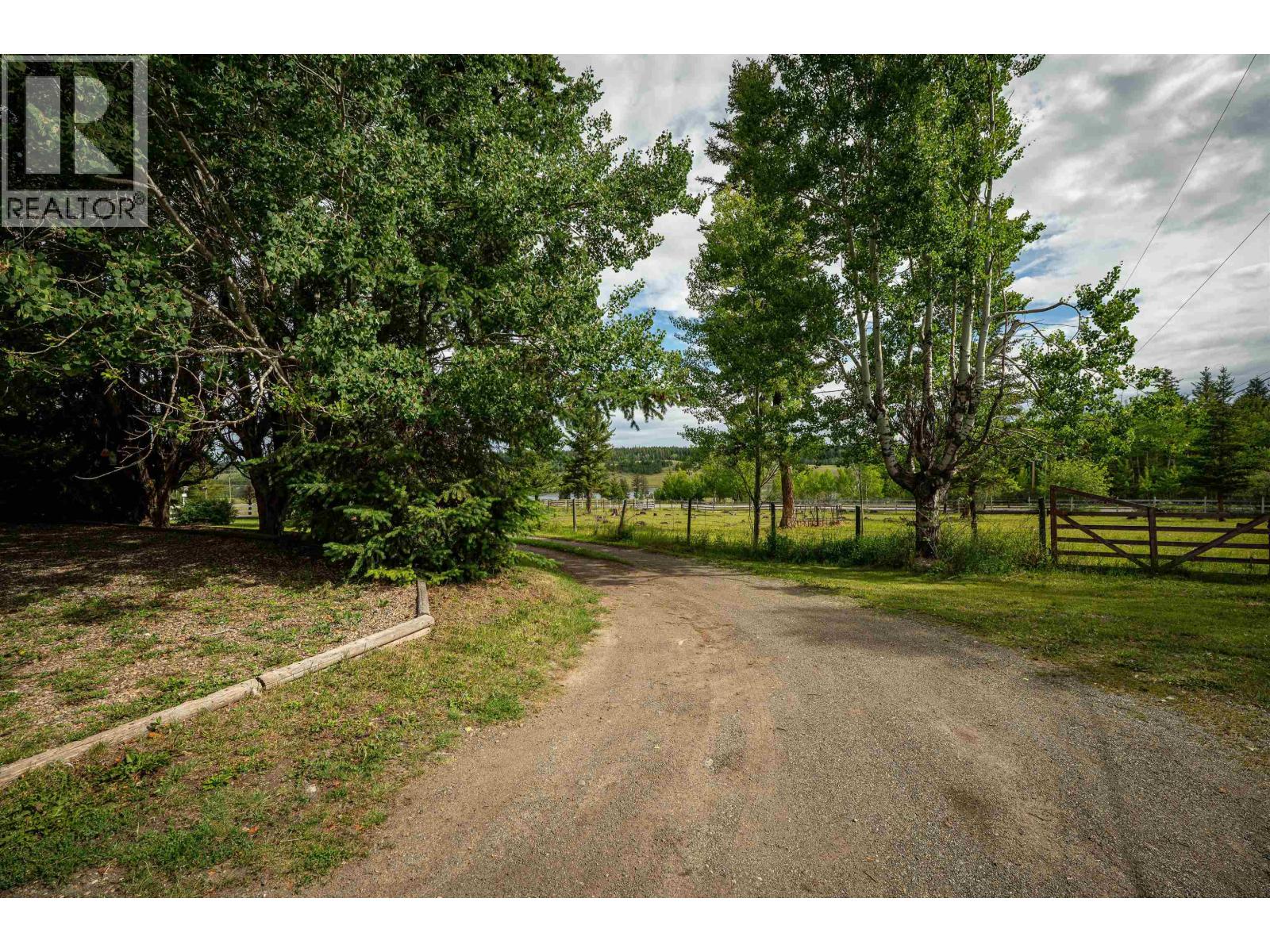 3054 Dog Creek Road, Williams Lake, British Columbia  V2G 4X2 - Photo 26 - R3145222