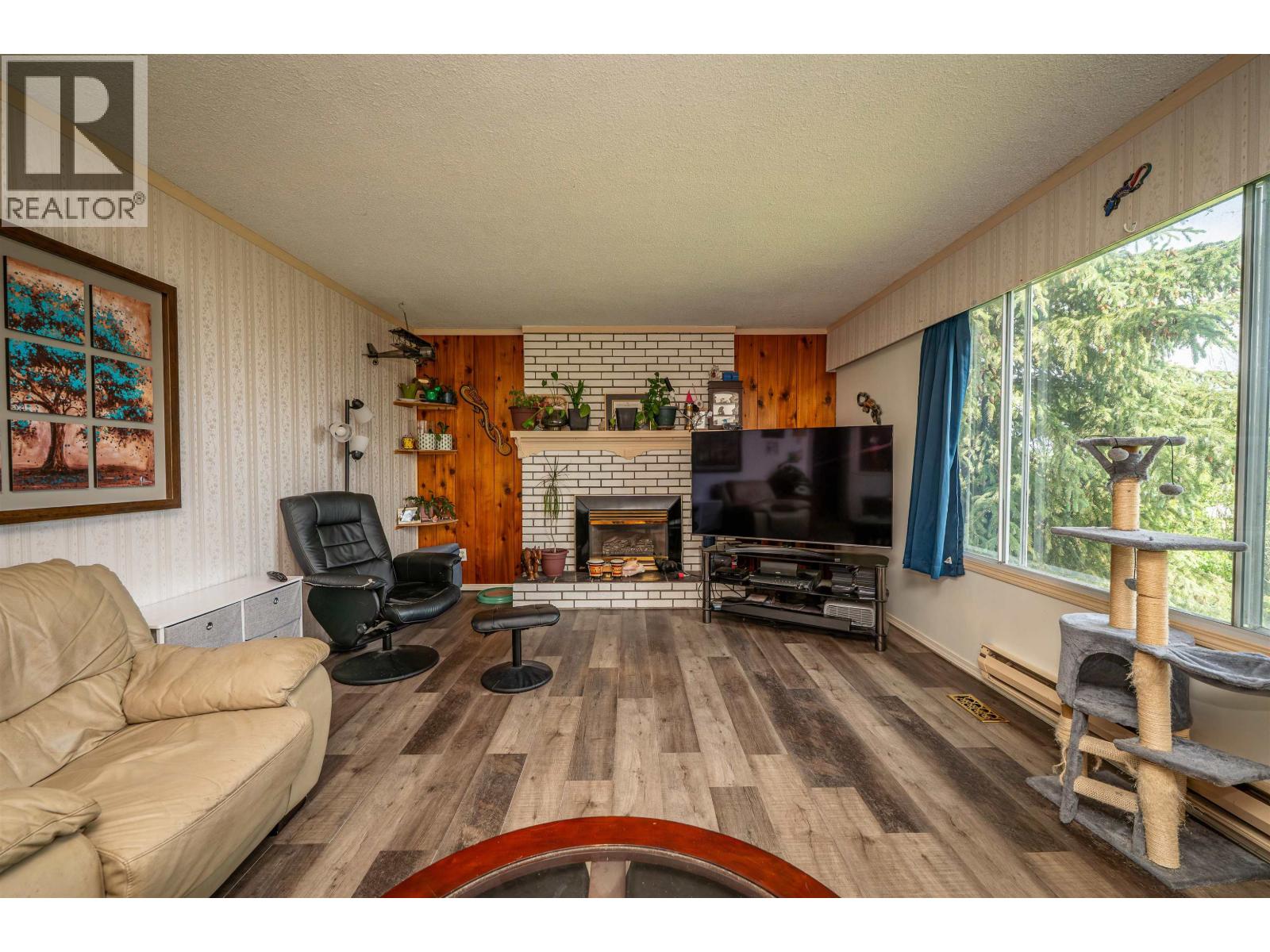 3054 Dog Creek Road, Williams Lake, British Columbia  V2G 4X2 - Photo 9 - R3145222