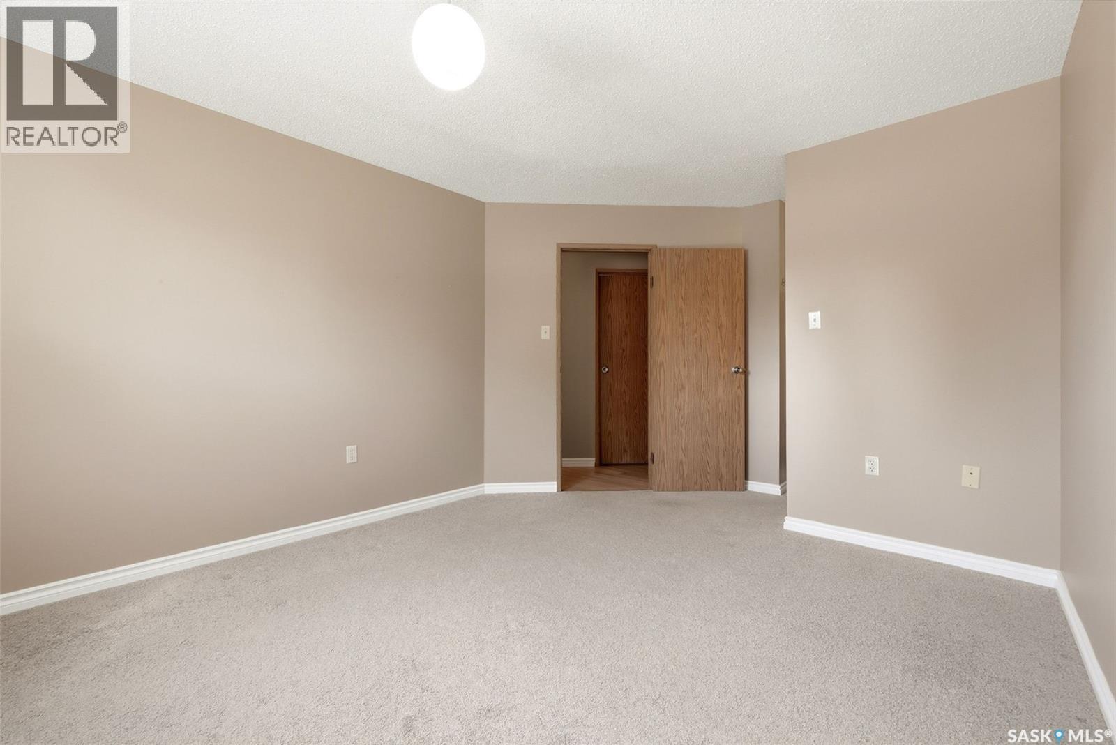 102 2921 Harding Street, Regina, Saskatchewan  S4V 1B9 - Photo 10 - SK042222