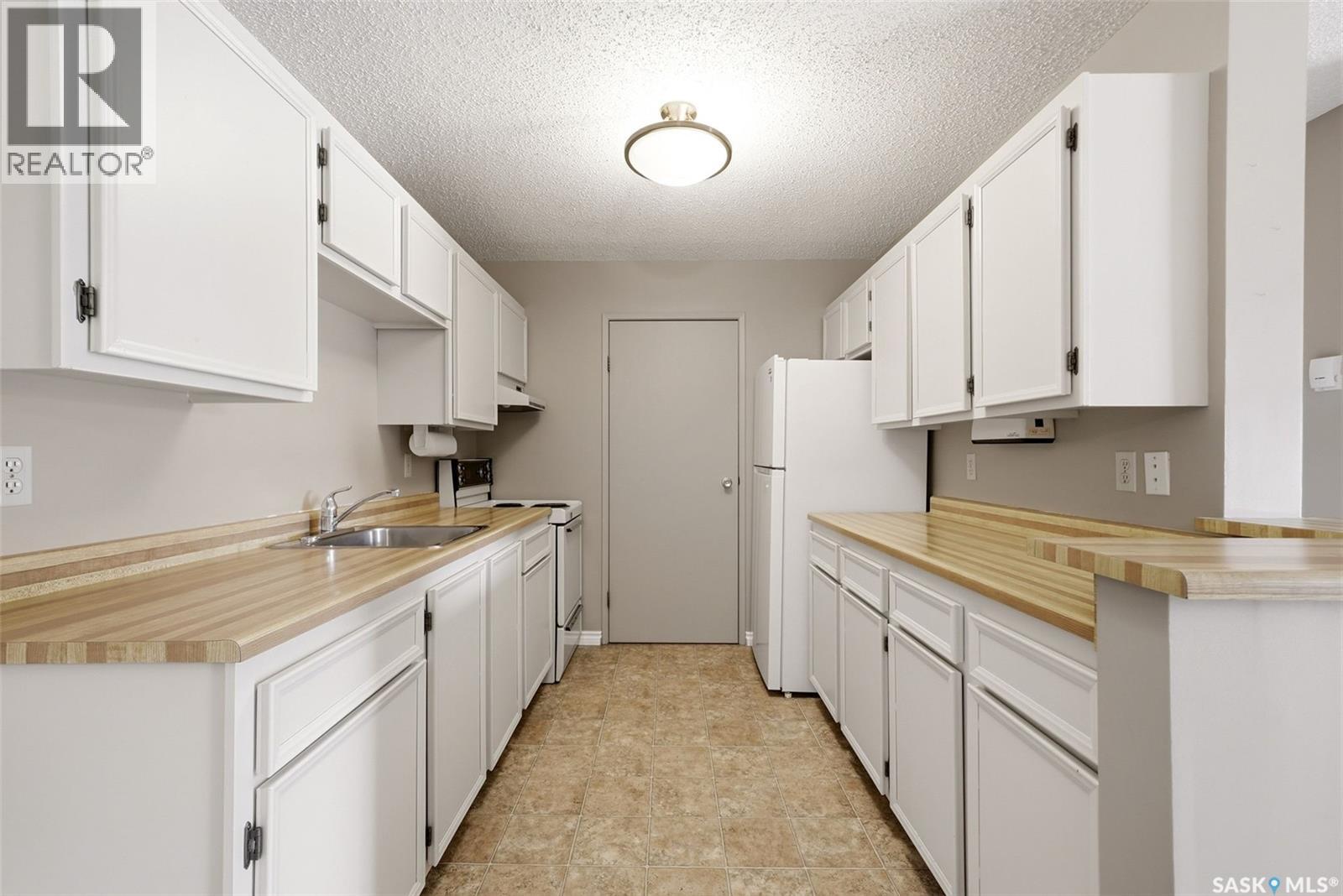 102 2921 Harding Street, Regina, Saskatchewan  S4V 1B9 - Photo 7 - SK042222