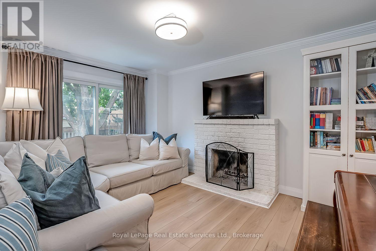 1484 Princeton Crescent, Oakville (Jc Joshua Creek), Ontario  L6H 4H3 - Photo 12 - W13551772