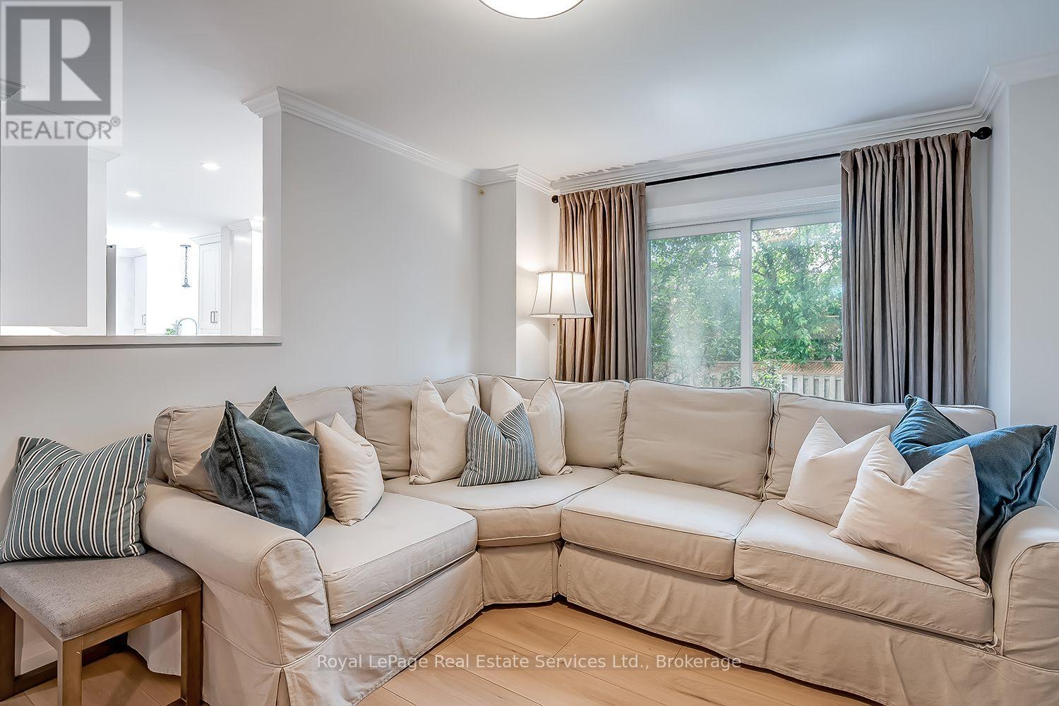 1484 Princeton Crescent, Oakville (Jc Joshua Creek), Ontario  L6H 4H3 - Photo 13 - W13551772