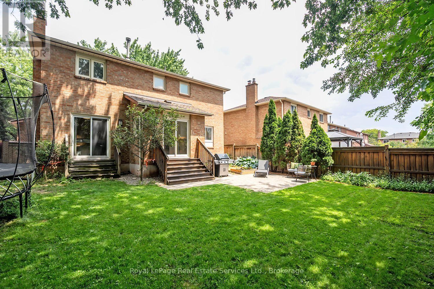 1484 Princeton Crescent, Oakville (Jc Joshua Creek), Ontario  L6H 4H3 - Photo 30 - W13551772