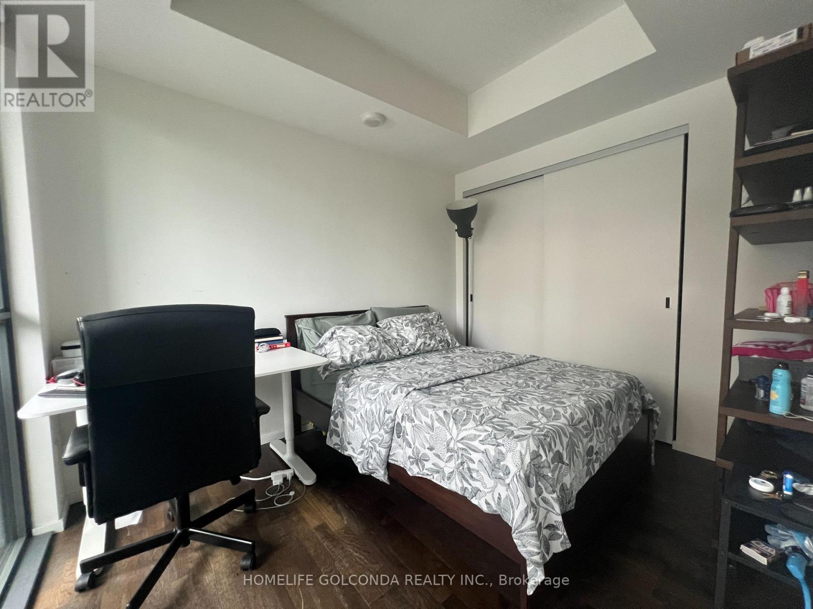 404 - 101 CHARLES STREET E