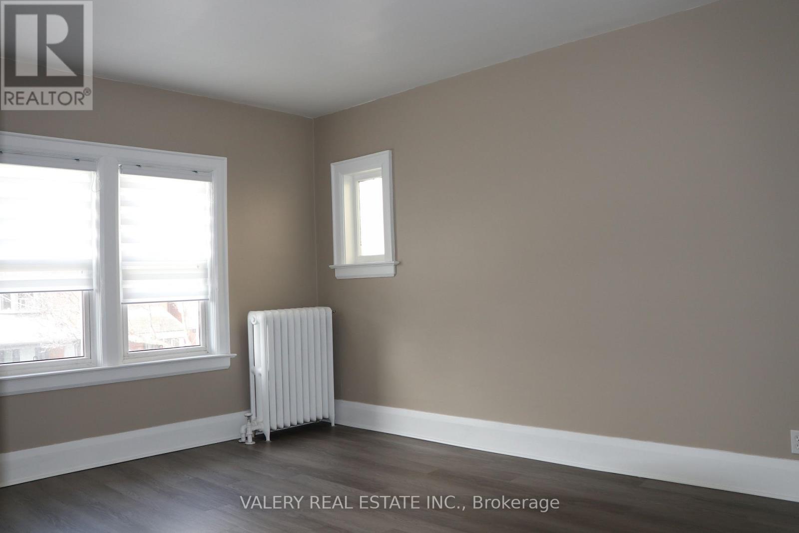207 Oakwood Avenue, Toronto, Ontario  M6E 2V3 - Photo 22 - C13551822