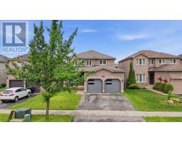 264 COUNTRY LANE, Barrie, Ontario