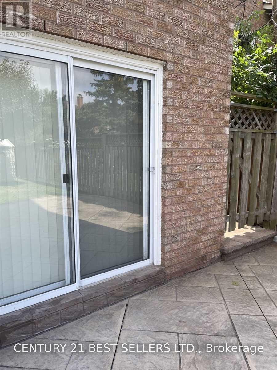 Lower - 2089 The Chase, Mississauga, Ontario L5M 3B8 - Photo 10 - W13551452