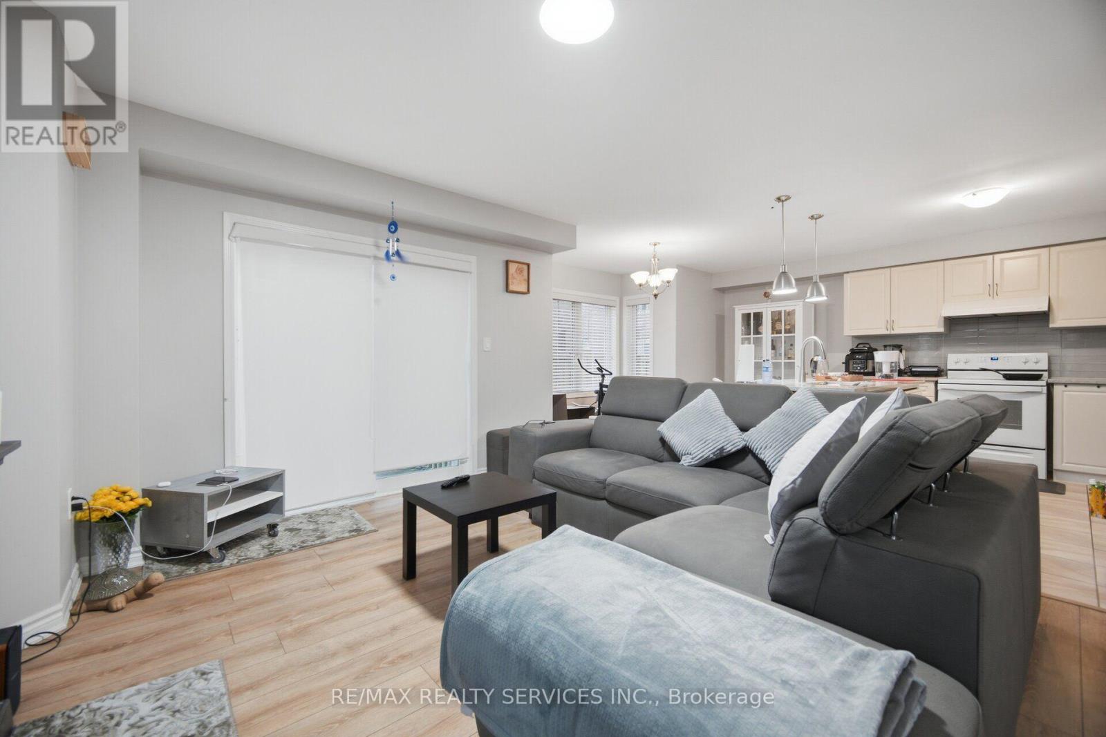 Upper - 75 Benhurst Crescent, Brampton, Ontario  L7A 5A5 - Photo 11 - W13551728