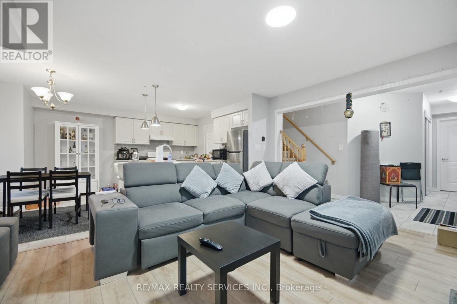 Upper - 75 Benhurst Crescent, Brampton, Ontario  L7A 5A5 - Photo 15 - W13551728